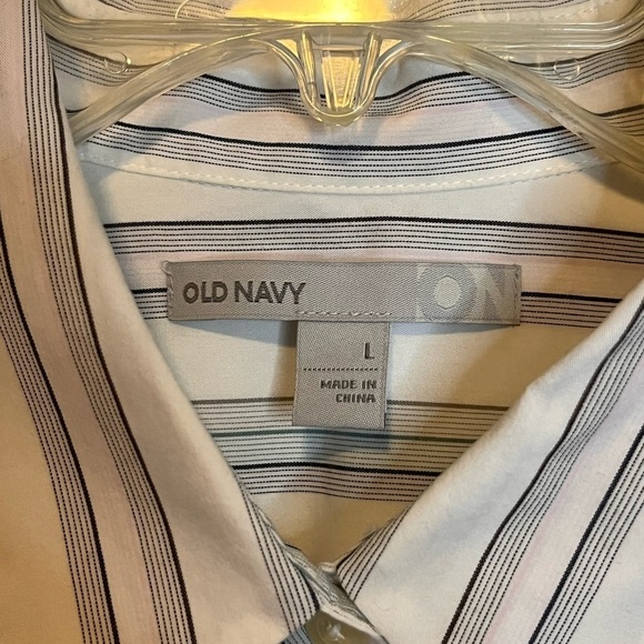 OLD NAVY, Striped Long Sleeve, button down, Office Attire Shirt, Size Large - Picture 2 of 11